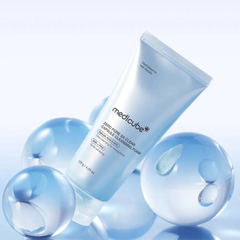 Medicube - Zero Pore SA Clear Capsule Cleansing Foam (120g.)